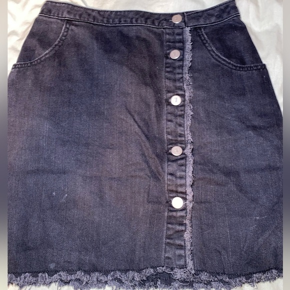 ANTHROPOLOGIE Brand PILCRO Black Wash Denim Fringe A Line Button Up Skirt Luxury - Picture 5 of 11